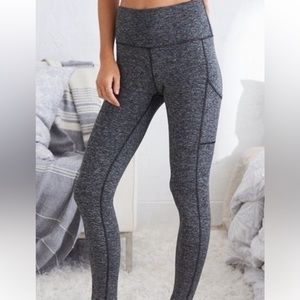Aerie Chill,Play, Move leggings with pockets